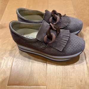 Softwaves Cadie Wedgeslip on 
Sneakers shoes 37.5 7/7.5 taupe